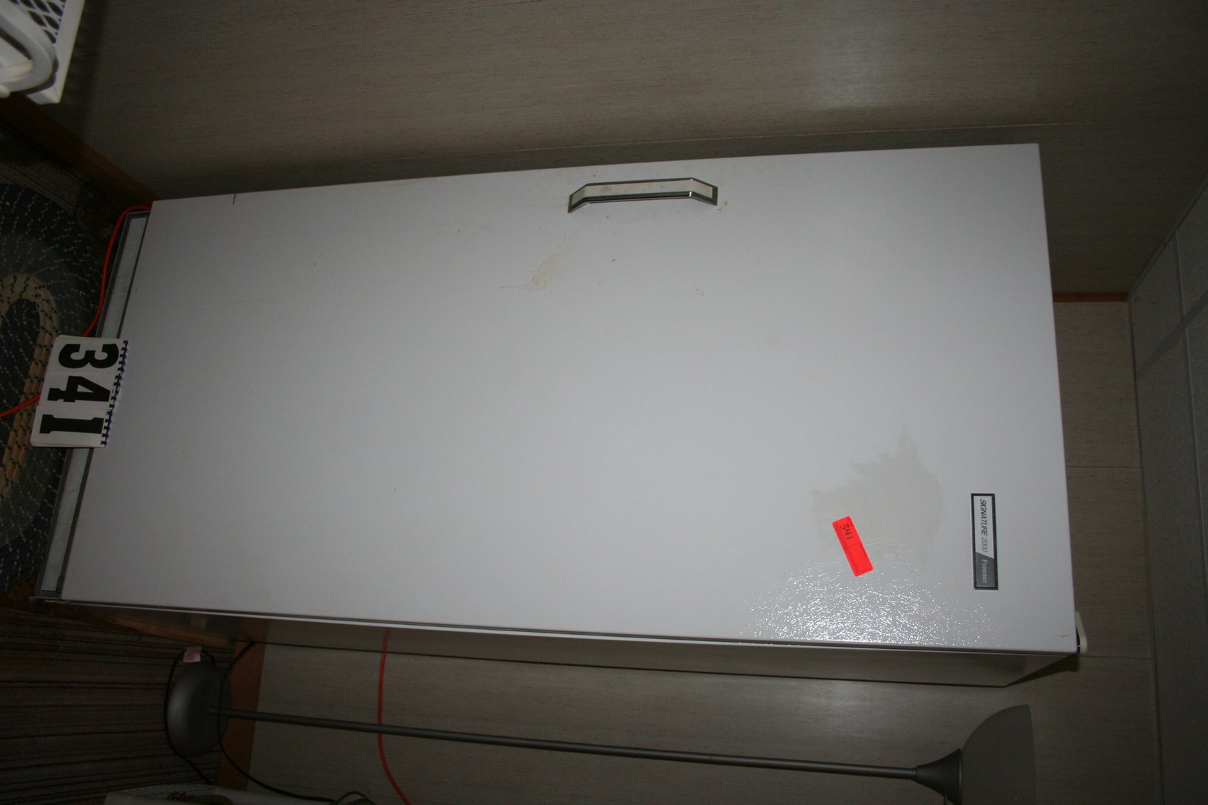 Image for Freezer Signature 2000  (Works Great)