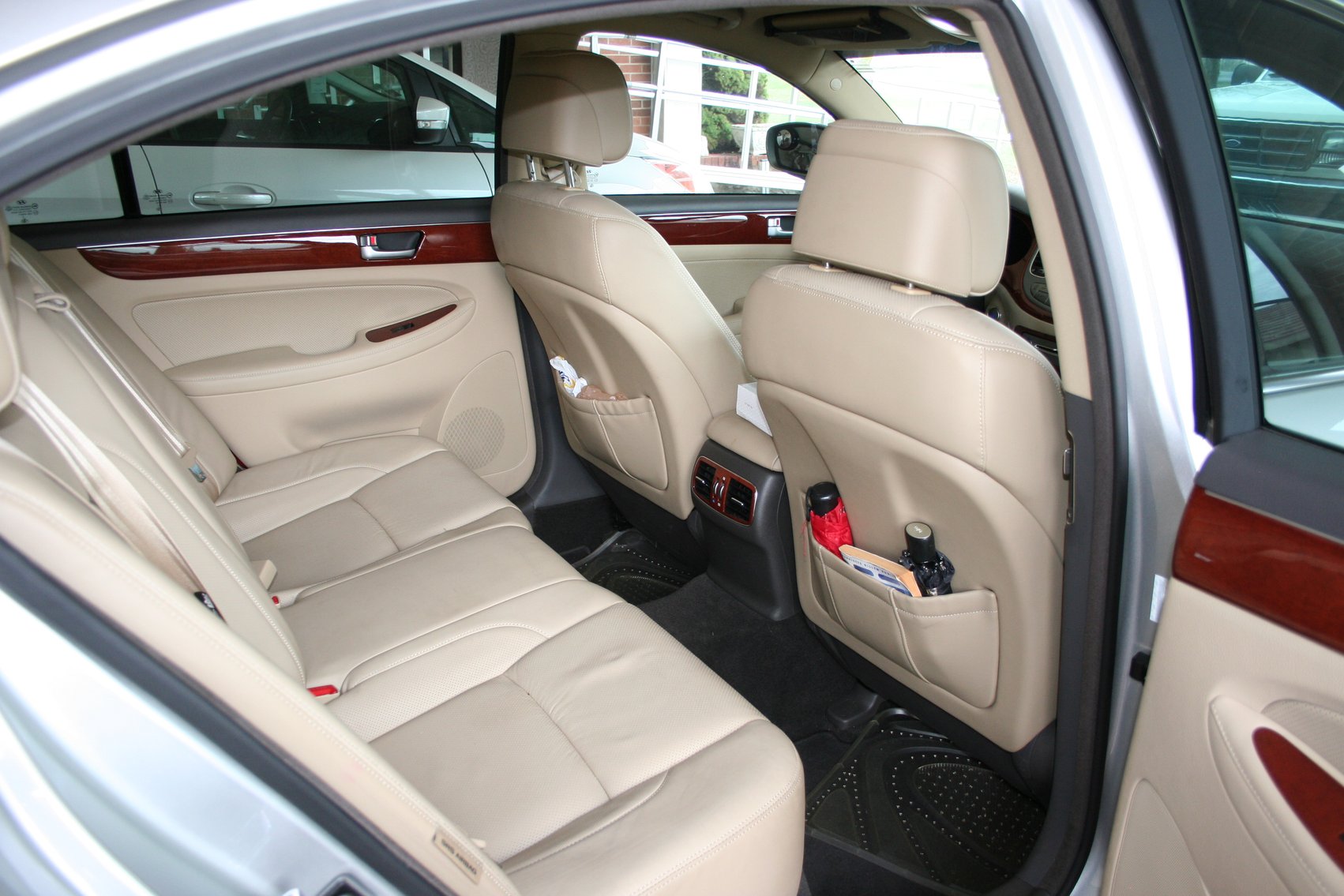 Image for 2012 Hyundai Genesis