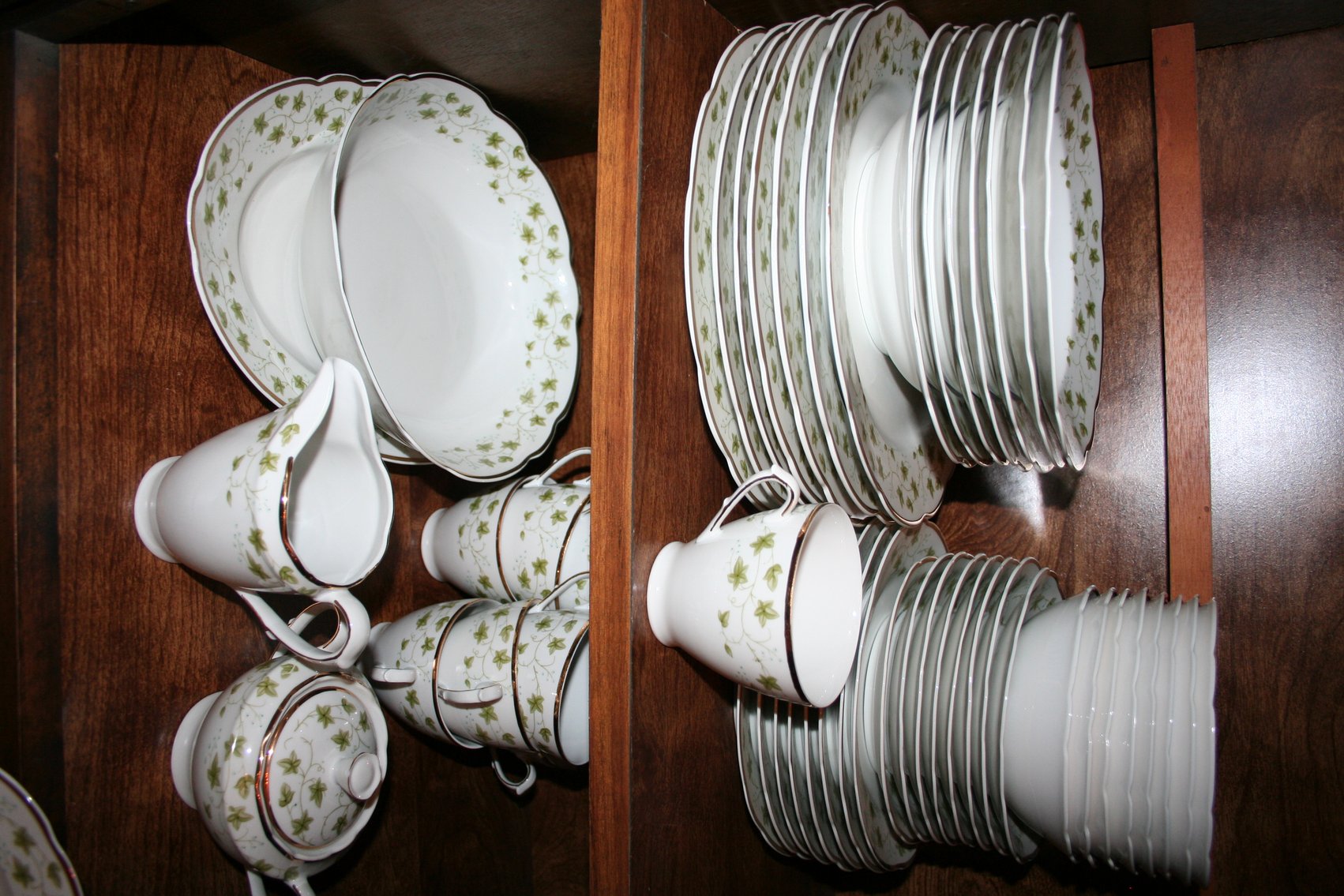 Image for Vintage 8 piece setting Favolina-Karolina, Diana China (No chips)