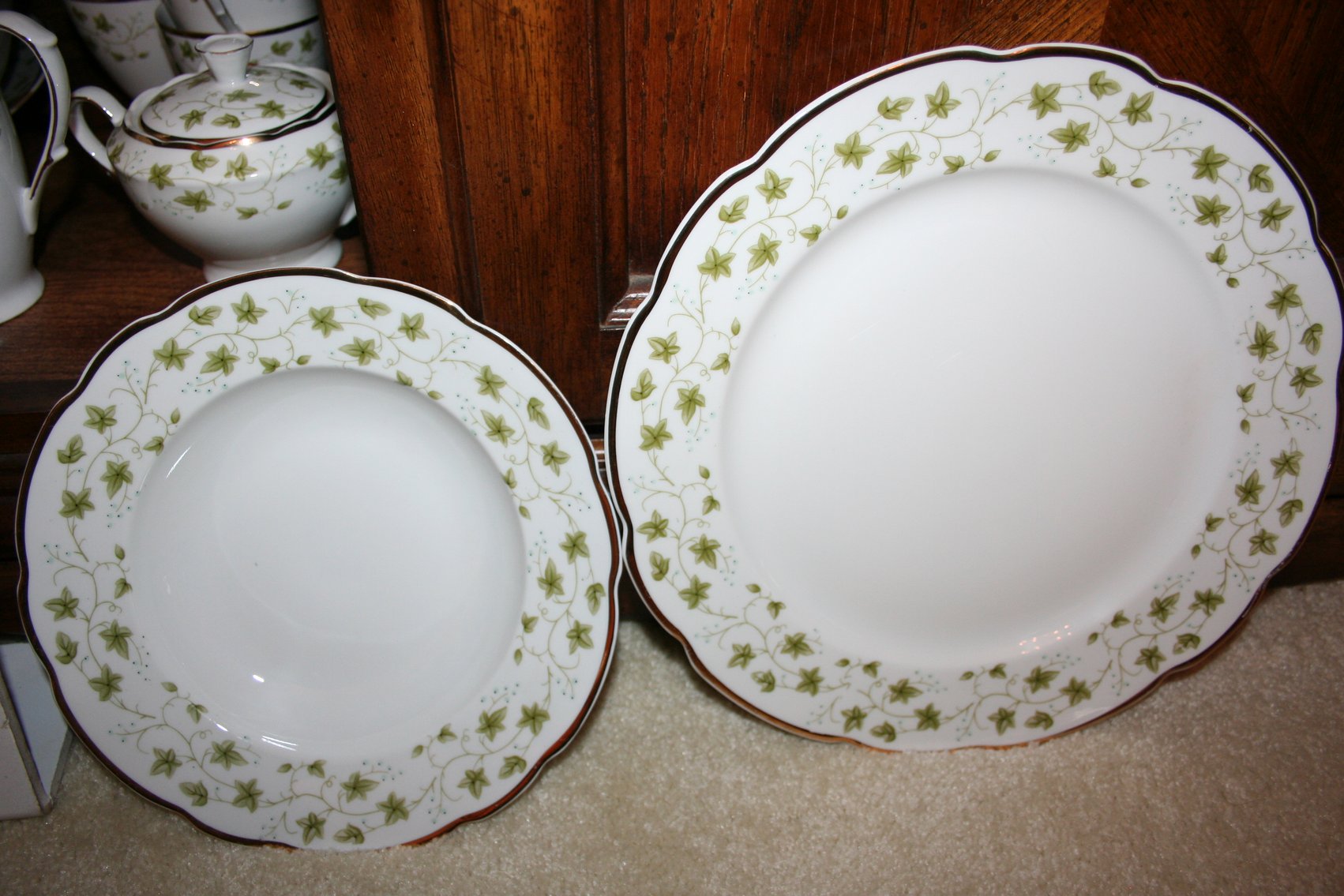 Image for Vintage 8 piece setting Favolina-Karolina, Diana China (No chips)