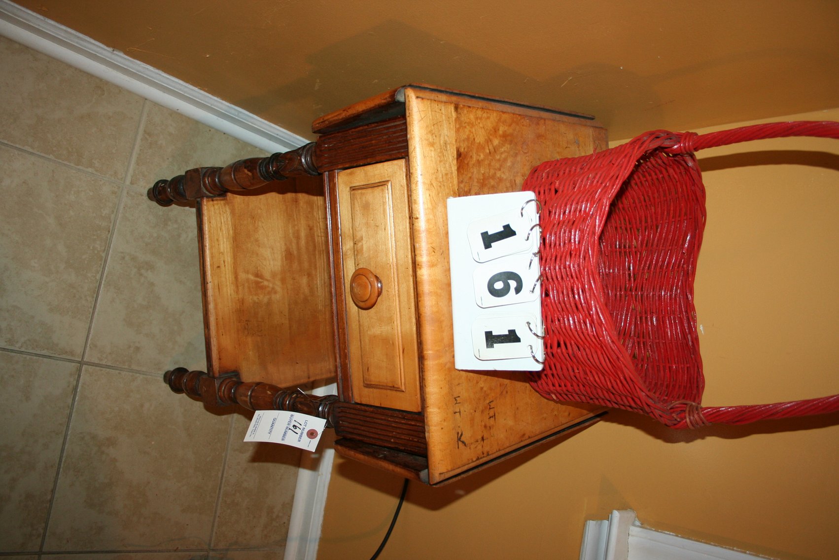 Image for Table  Fair condition