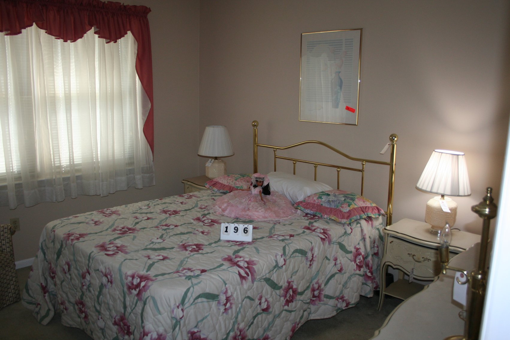 Image for Bedroom set 4 piece - Vintage hand painted