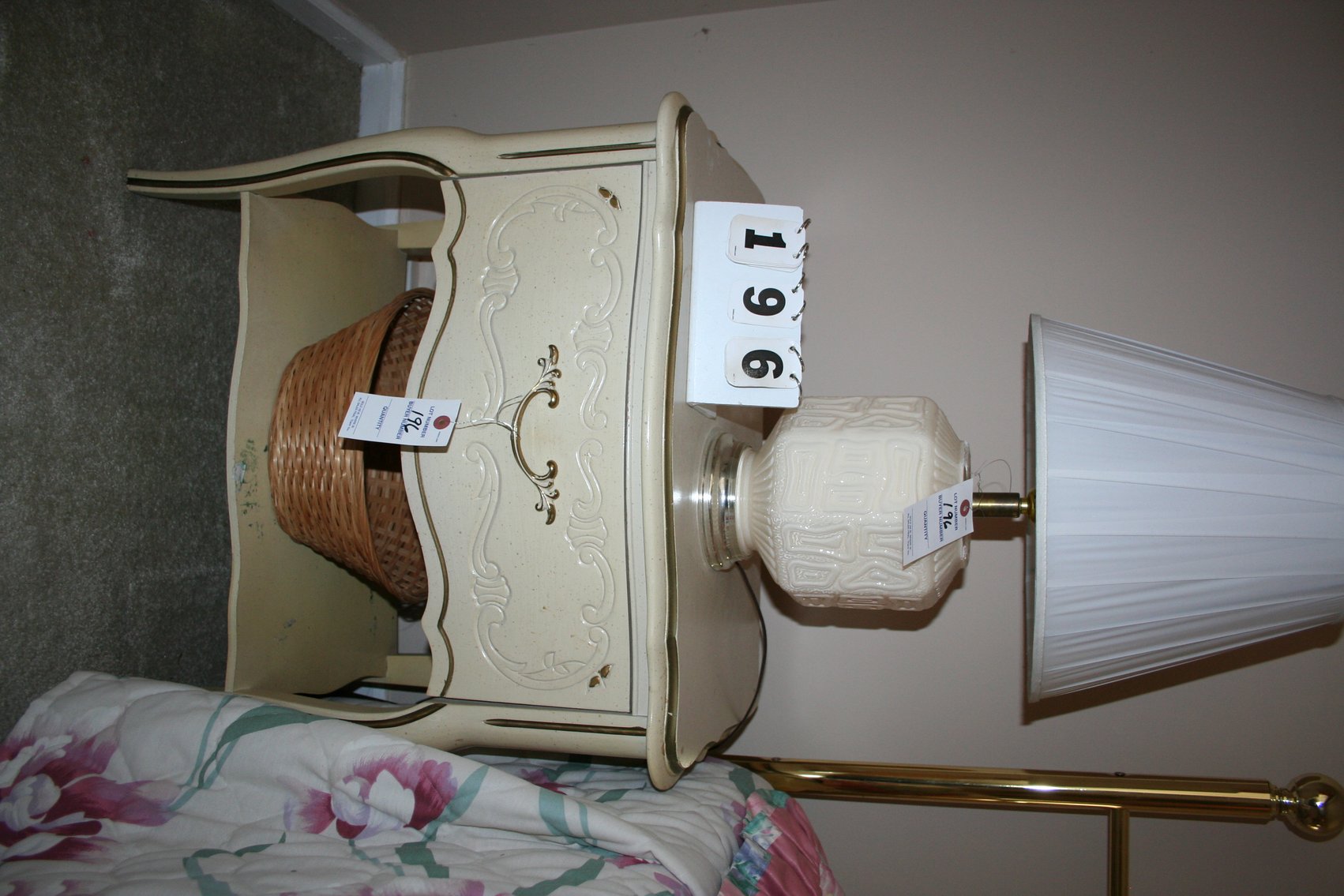 Image for Bedroom set 4 piece - Vintage hand painted