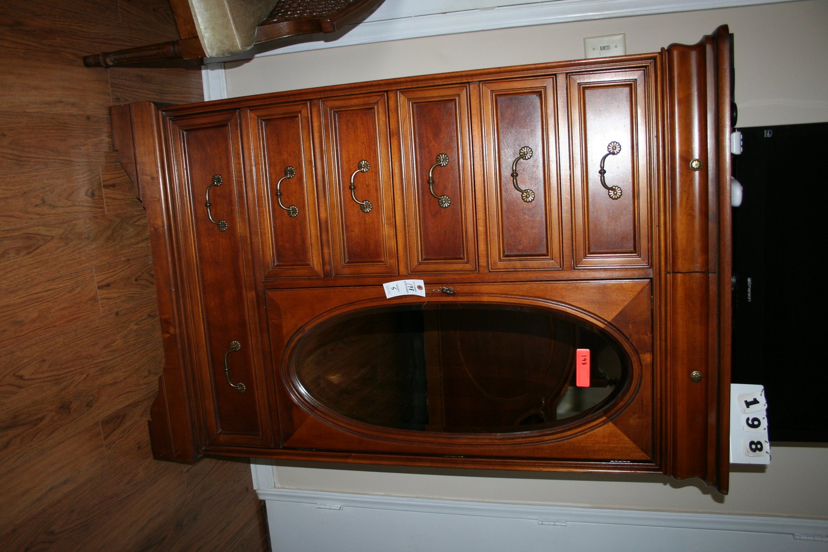 Image for Vintage Lexington Solid Wood Bedroom suite - Good Condition