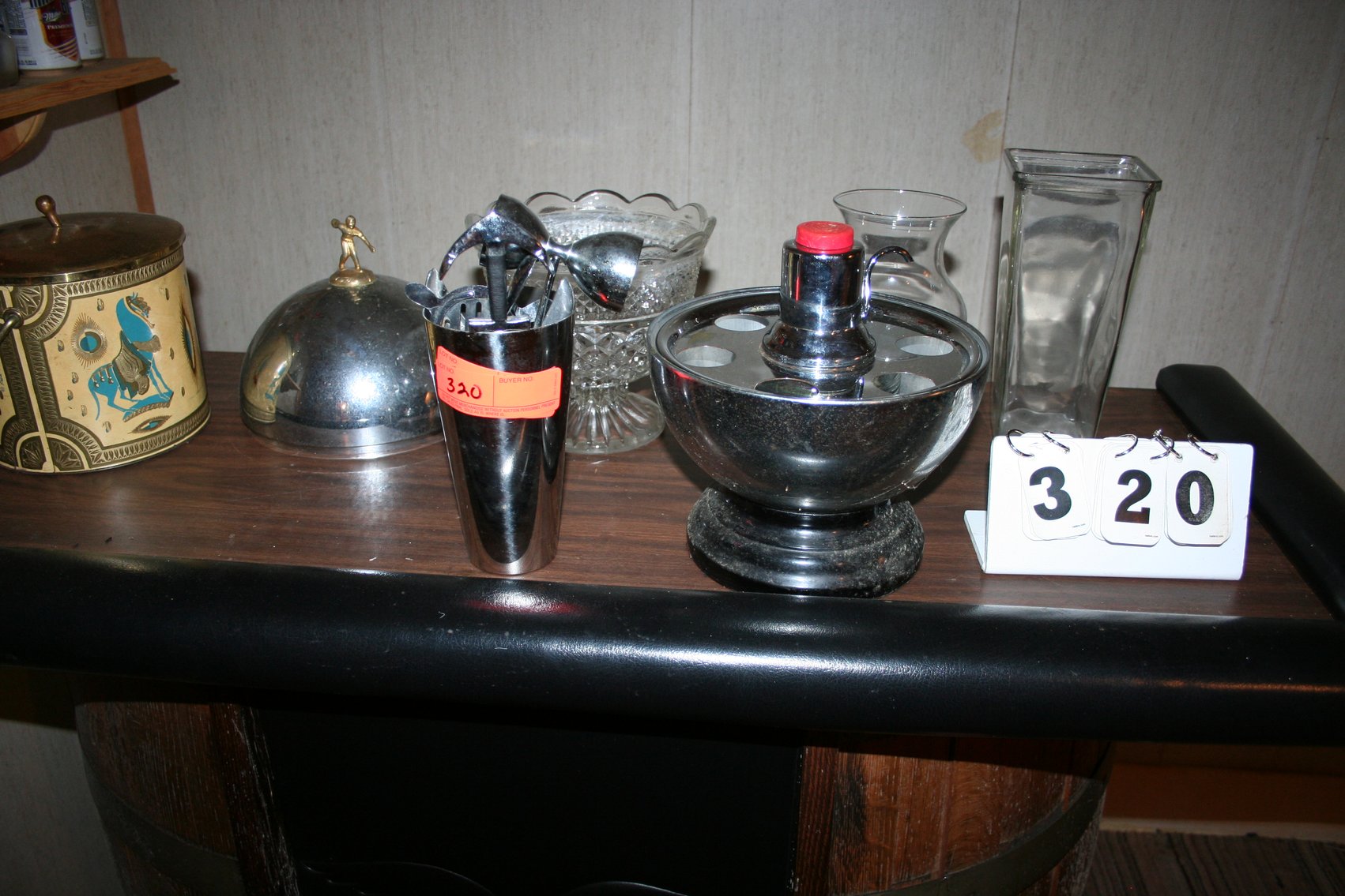 Image for Vintage whickey barrel bar & contents