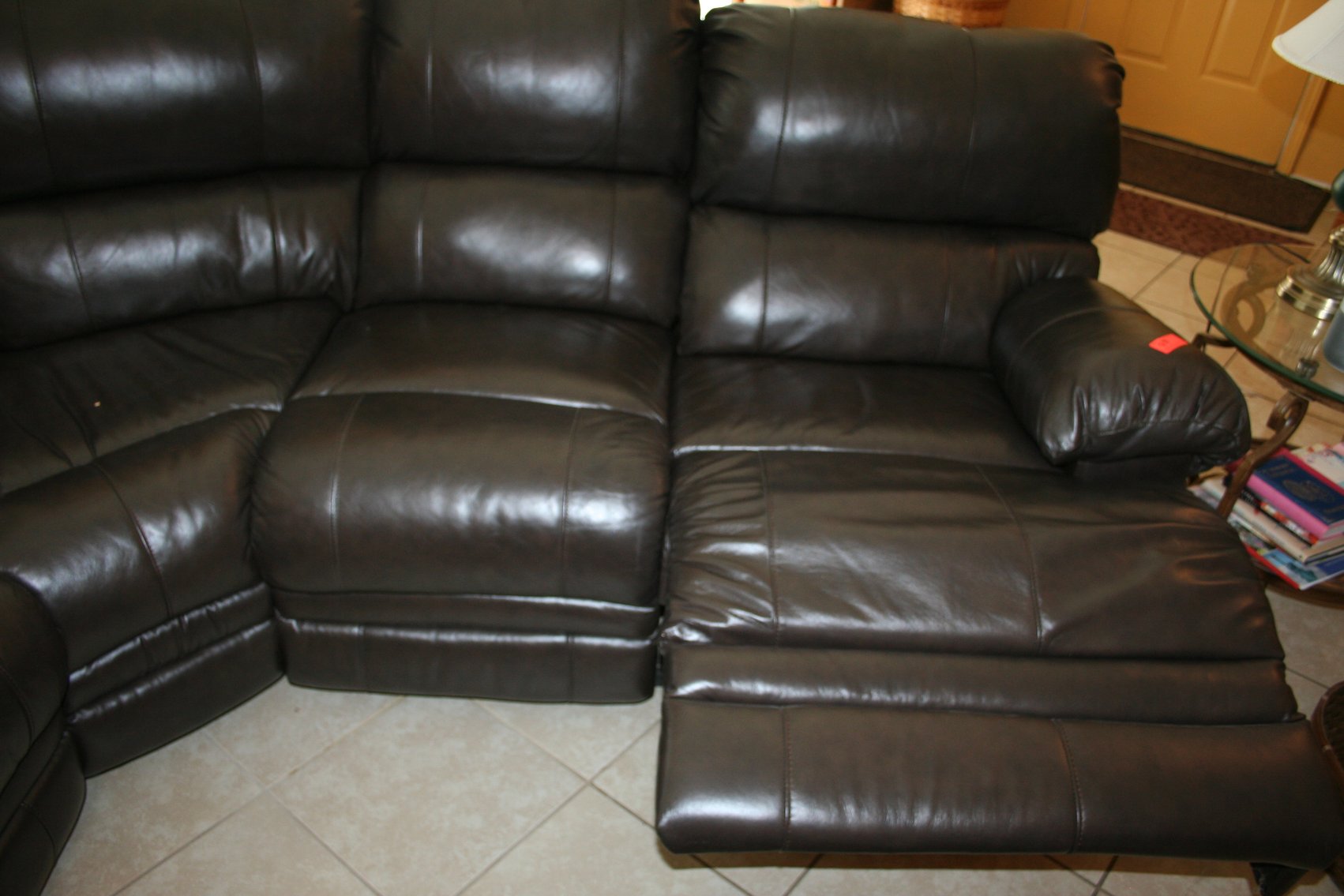 Image for Sofa & Recliners  6 sections   (Very nice)   Leatherett