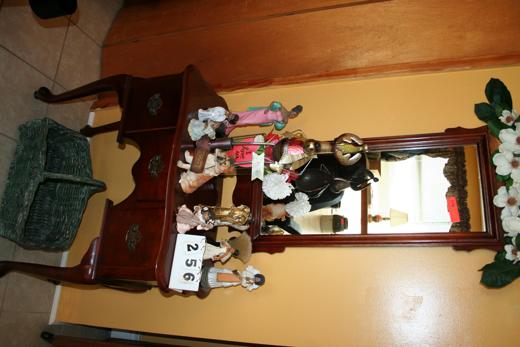 Image for Table, mirror & figurines