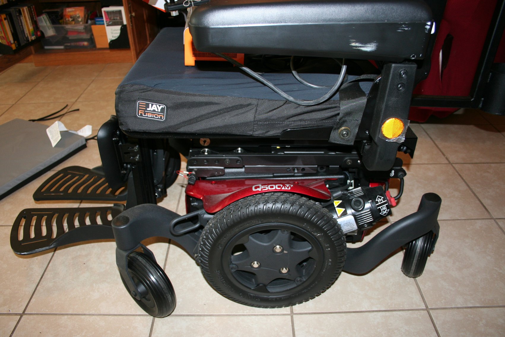 Image for NEVER USED - Quicke Q 500 M with charger Electric wheel chair