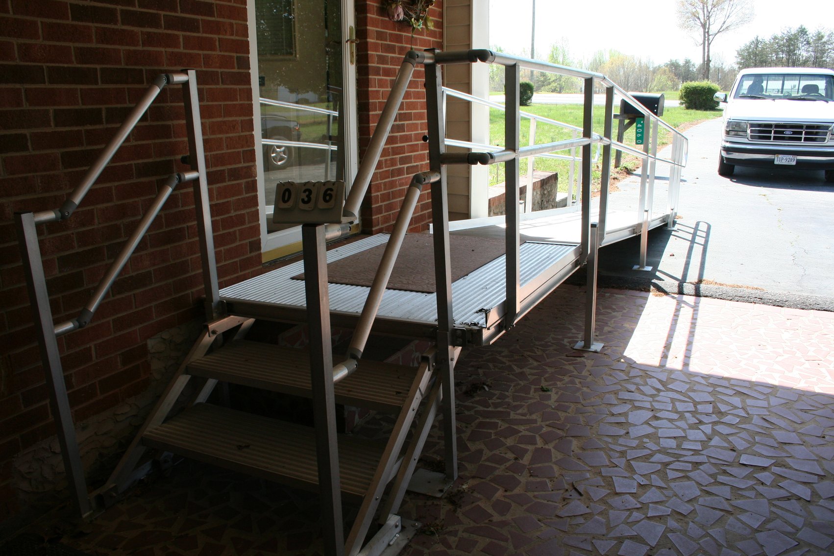 Image for Aluminum Ramp with Landing / Steps Approx 28 Foot