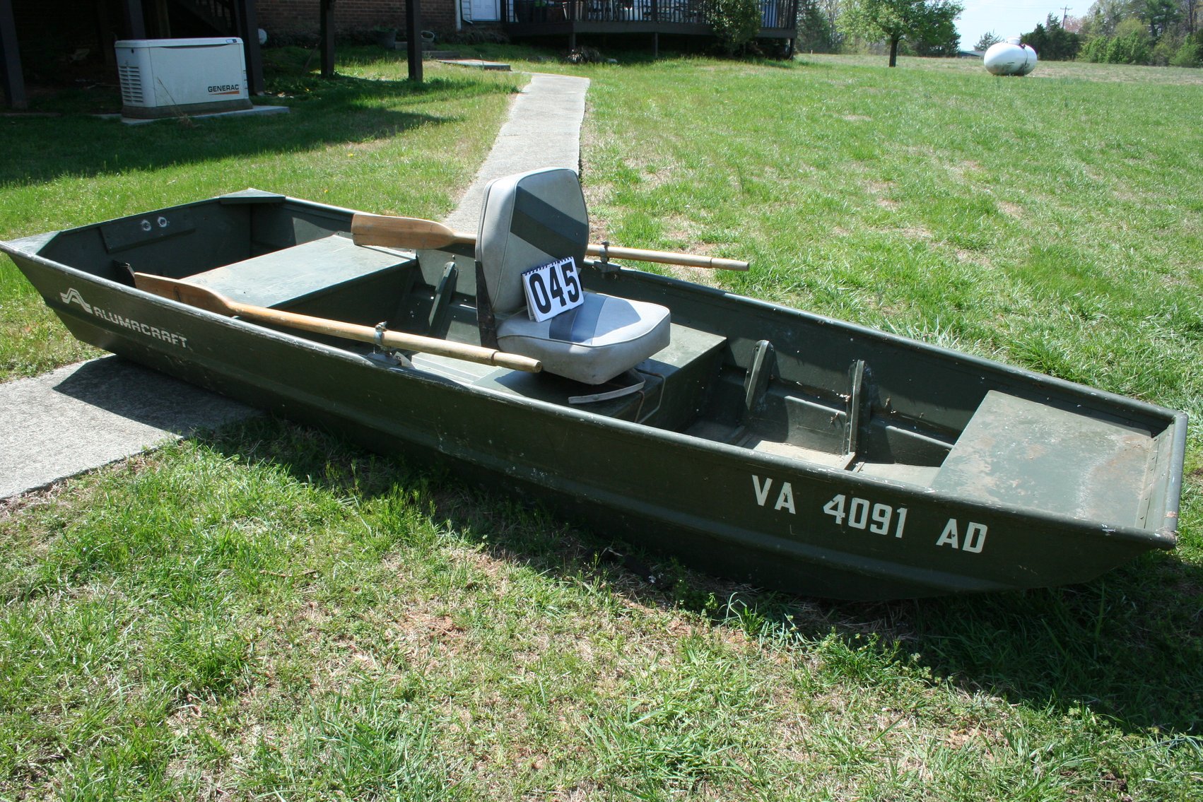 Image for Alumacraft John Boat 14 Foot, Seat & Oars
