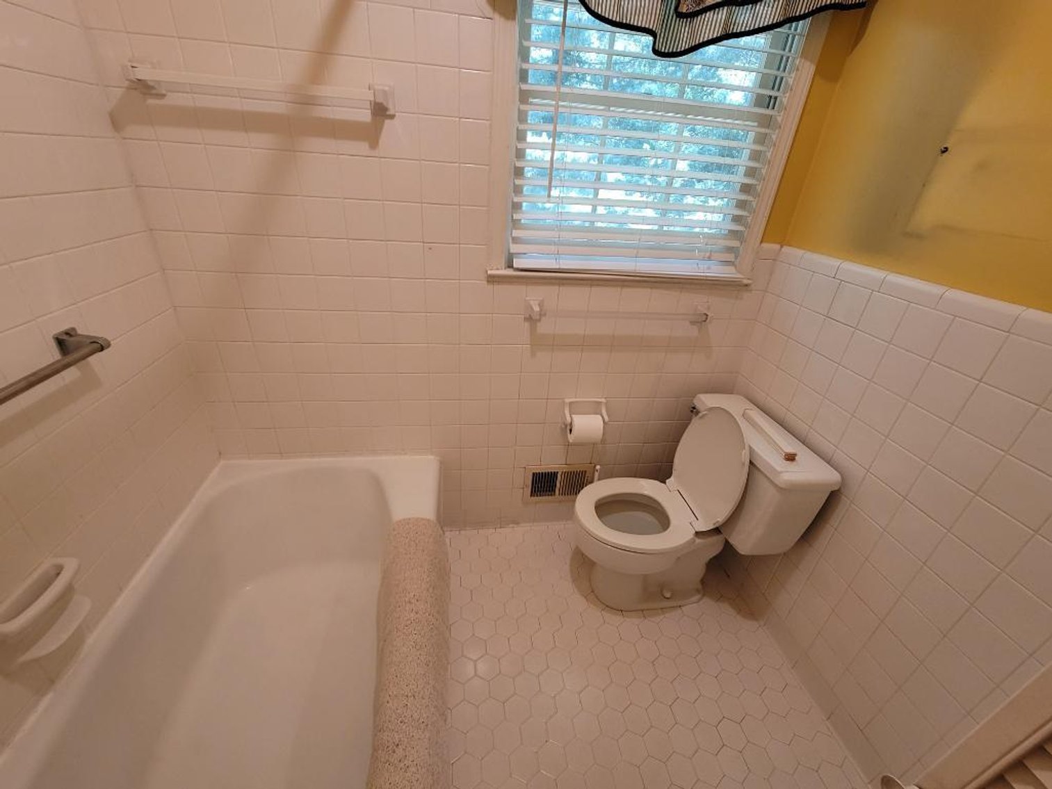 Image for 3 BR / 2 BA Home in Lake Lucerne