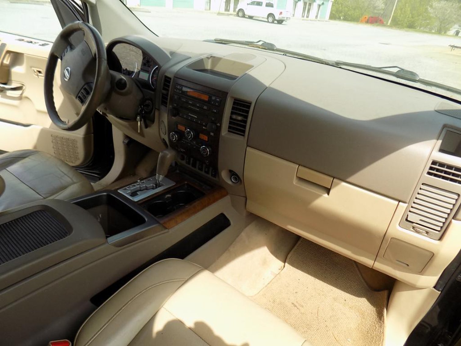 Image for 2011 Nissan Titan Crew Cab