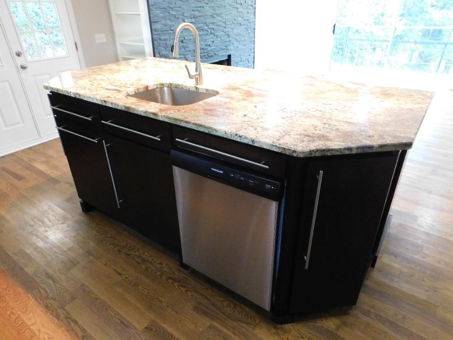 Image for House w/ Dock on Lake Lanier