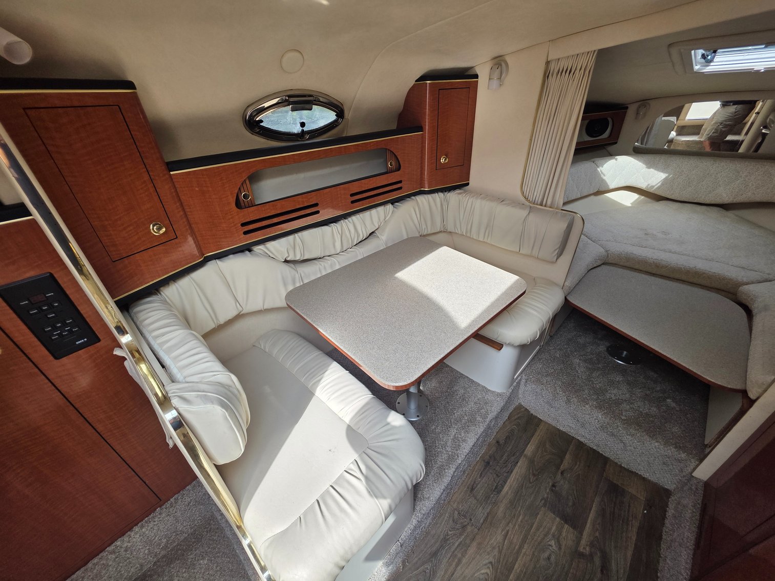 Image for 2001 Sea Ray Sundancer w/ 2024 Tarp Trailer