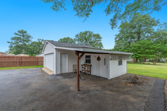 Image for Real Estate Auction: 1403 Fork Shoals Road, Greenville, SC