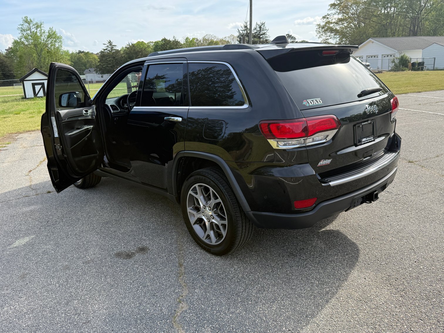 Image for 2022 Jeep Grand Cherokee Limited – Company Vehicle w/ Tow Package & Panoramic Roof