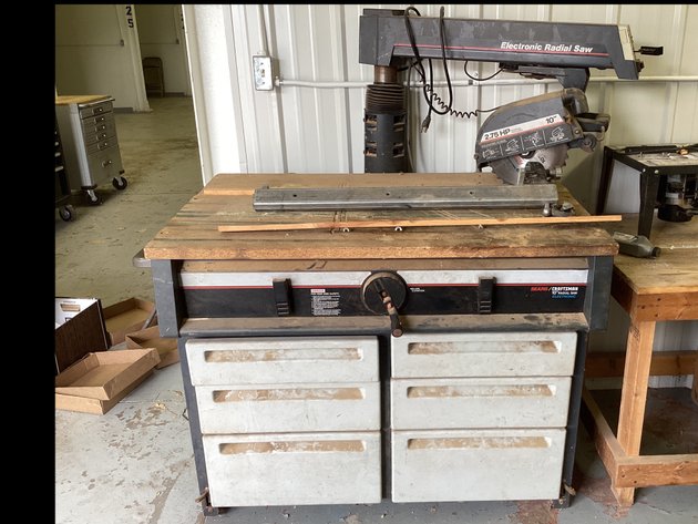 Image for Glendive Multiparty Moving And Estates Online Auction