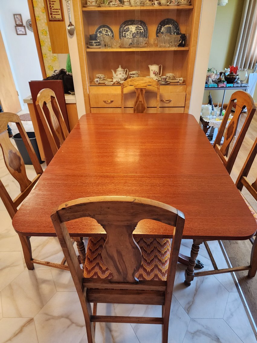 Image for Dorothy Meidinger Estate Online Auction