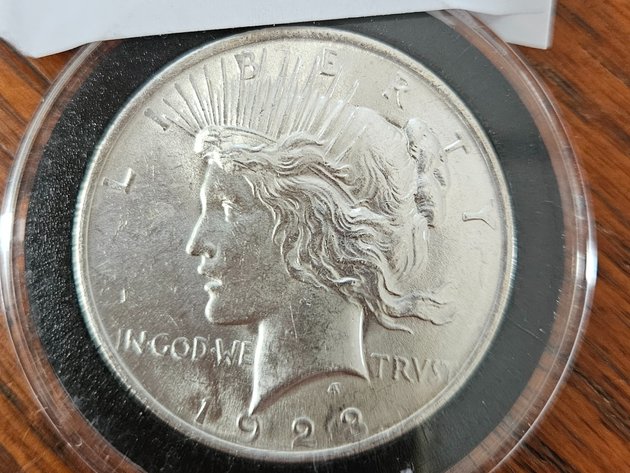 Image for New Years Coin, Sports Cards & Collectible Online Auction