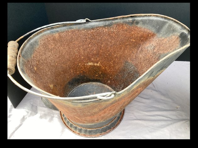 Image for Myran And Guest Downsizing Online Auction