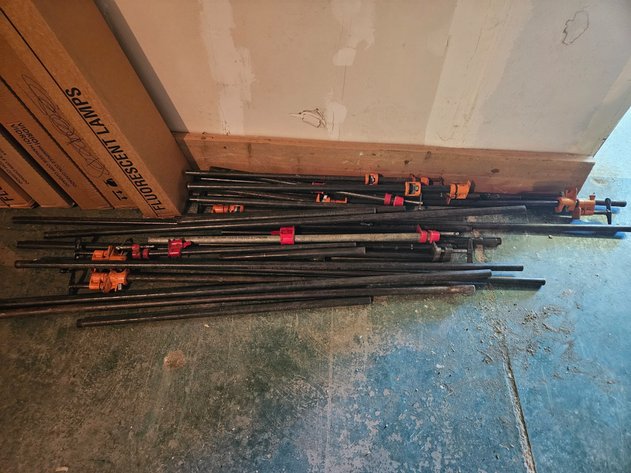 Image for North Merrill Ave Multiparty Online Auction Glendive MT