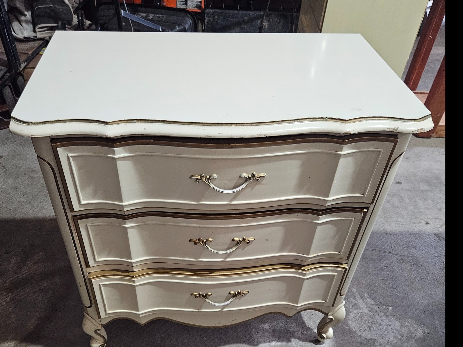 Image for Snow Downsizing Online Auction Glendive MT