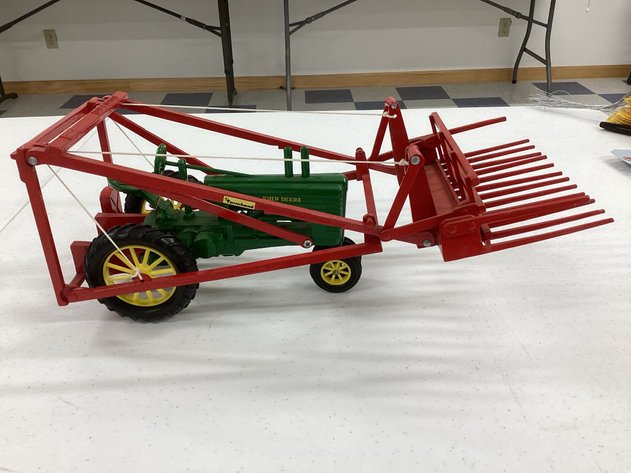 Image for George Hisdahl Collection Farm Toy Online Auction Glendive MT