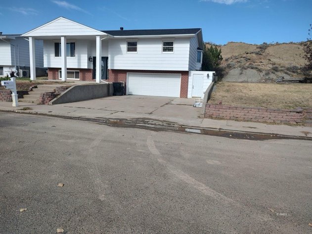 Image for 207 Juniper Ave Hillcrest Glendive MT