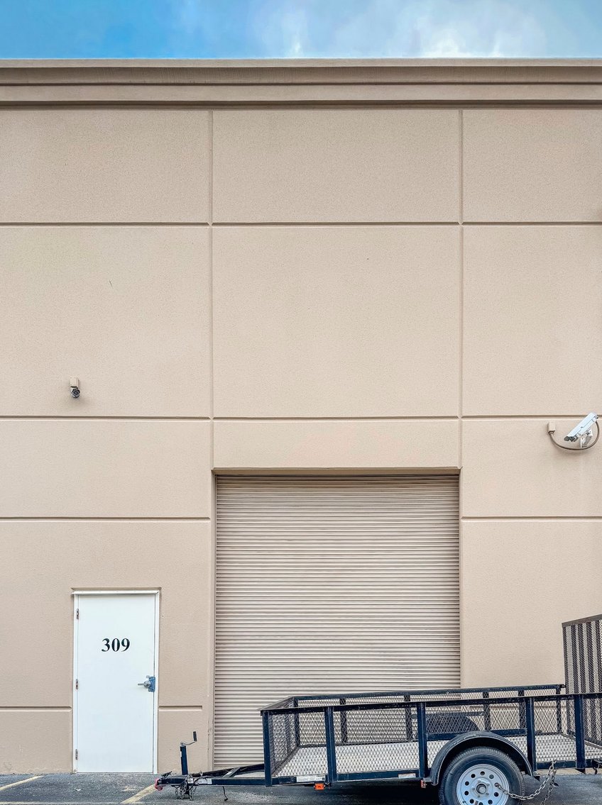 Image for For Sale ONLY at AUCTION Turn-Key Industrial Flex Warehouse!