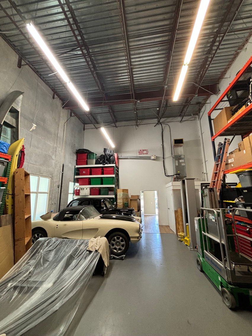 Image for For Sale ONLY at AUCTION Turn-Key Industrial Flex Warehouse!