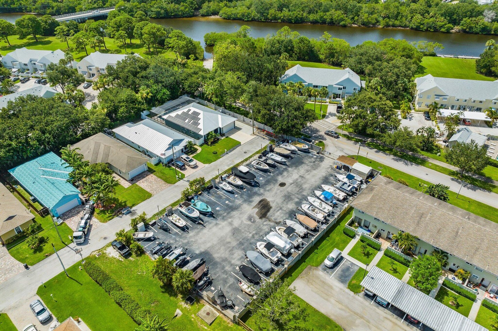 Image for Quintessential Florida Living at ABSOLUTE AUCTION!