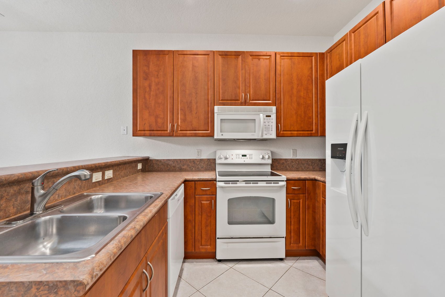 Image for 3-Bedroom Vero Beach Condo Auction