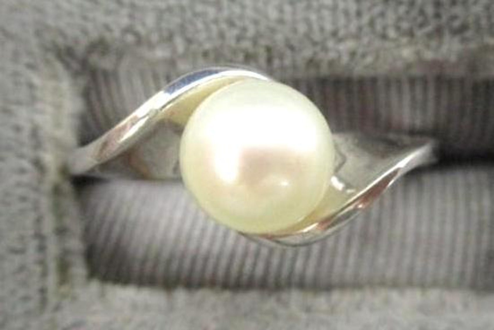 Image for William Moe Estate Jewelry