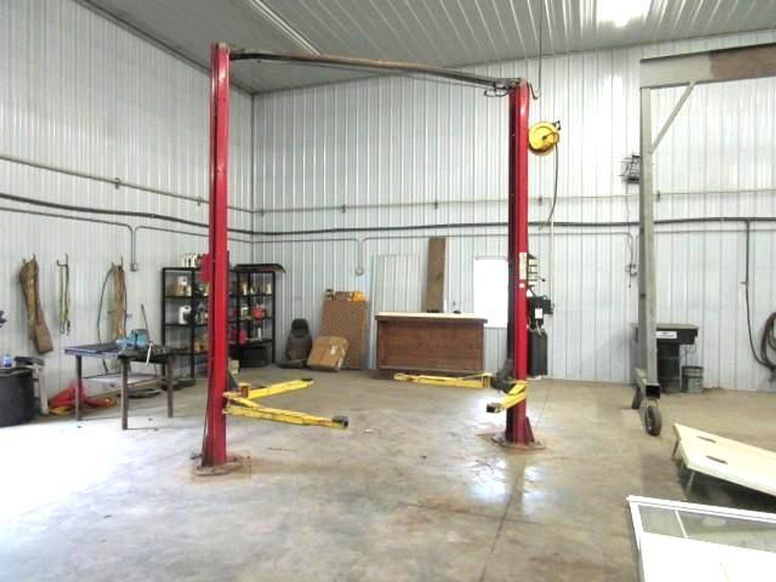 Image for Baum Auto Lift, Tools and Shop