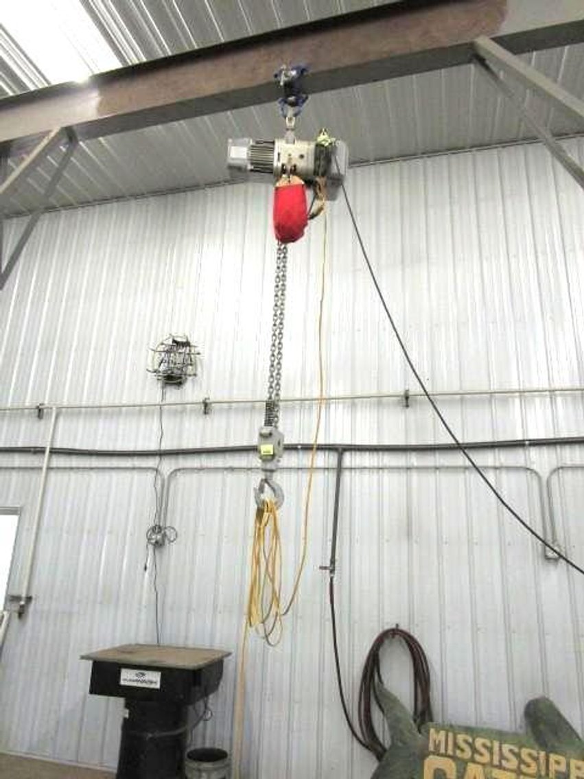 Image for Baum Auto Lift, Tools and Shop