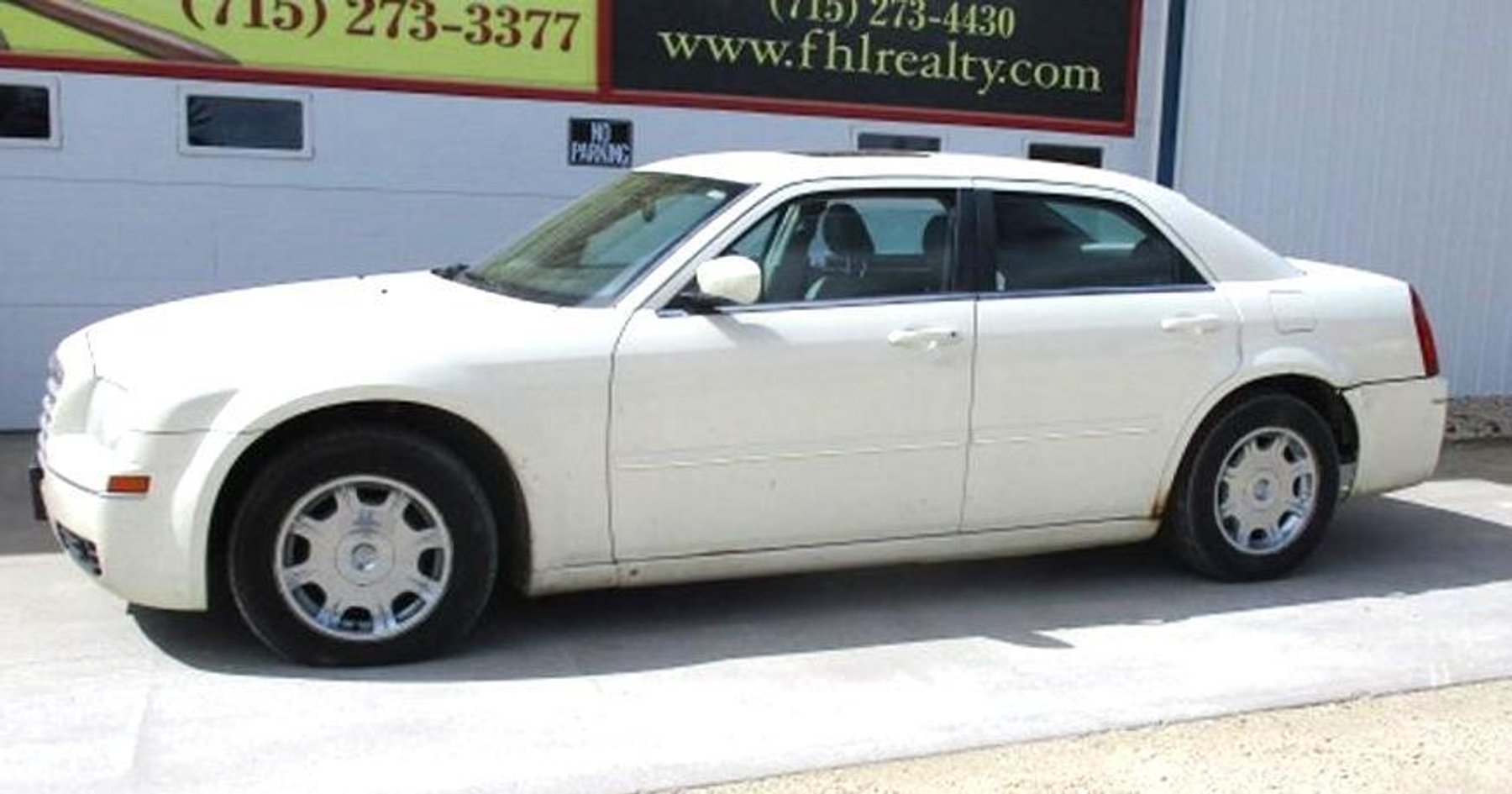 Image for April Vehicle, Coin, Jewelry and Collectibles (purple tag)