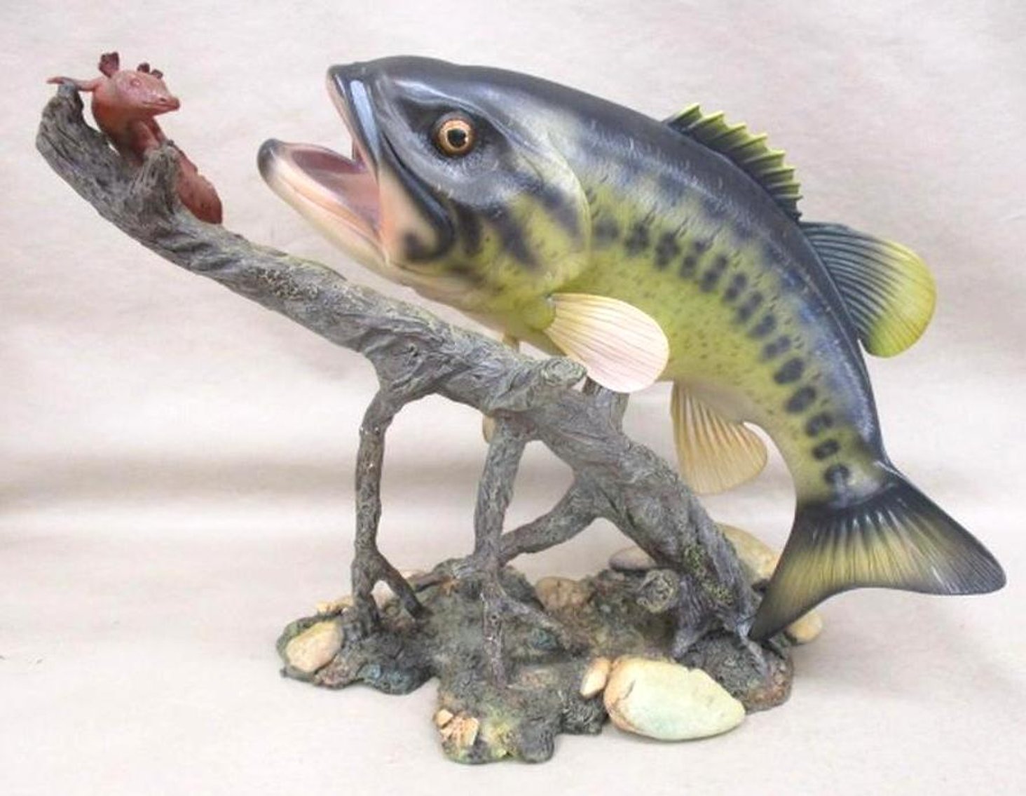 Image for Sporting, Vintage and Collectibles (purple tag)