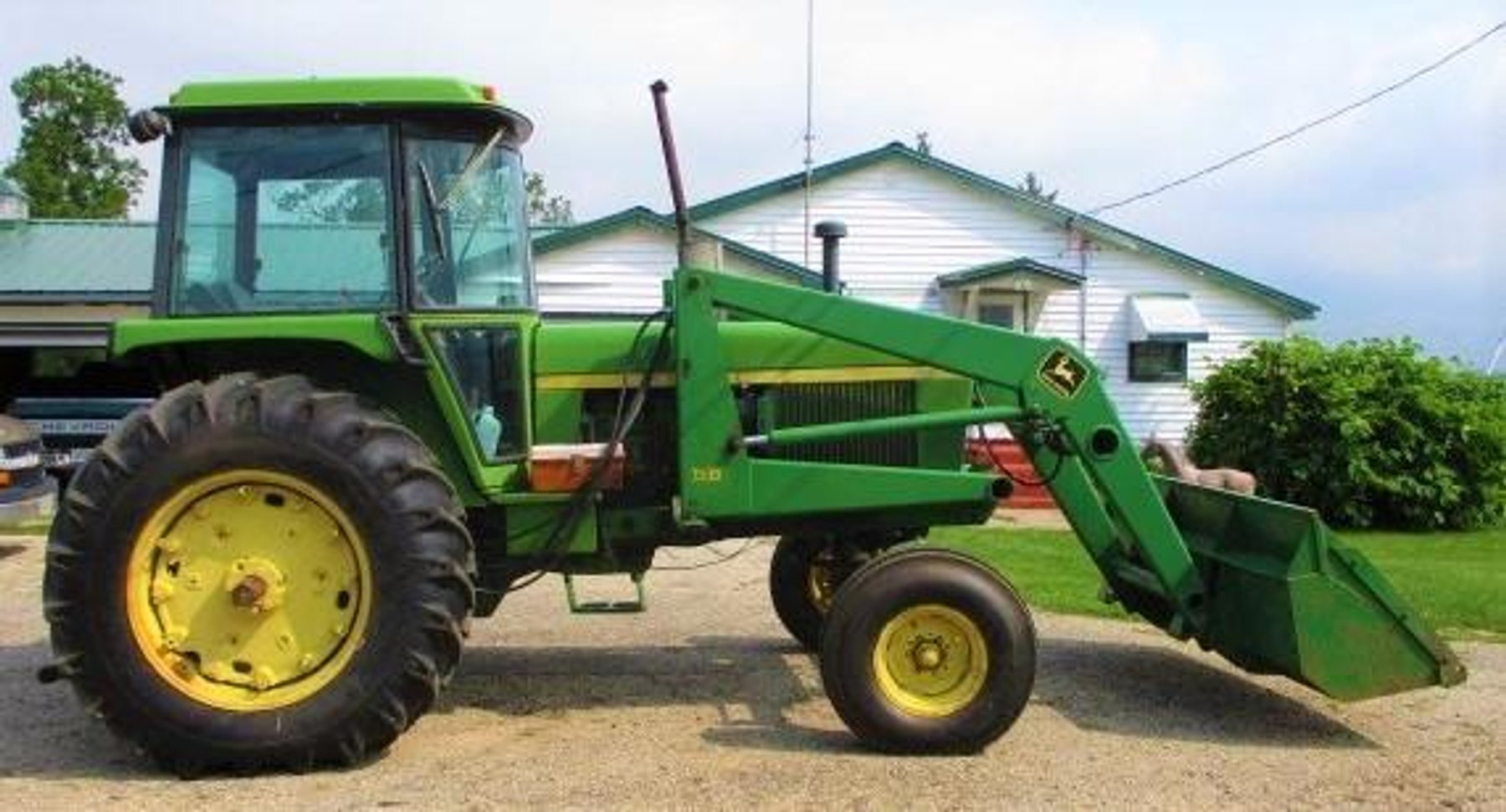 Image for Ralph & Maxine Matzek & Doug Matzek Estates Farm Auction