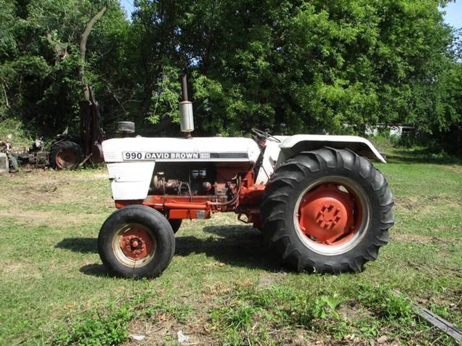 Image for DesLauriers Tractors & Machinery