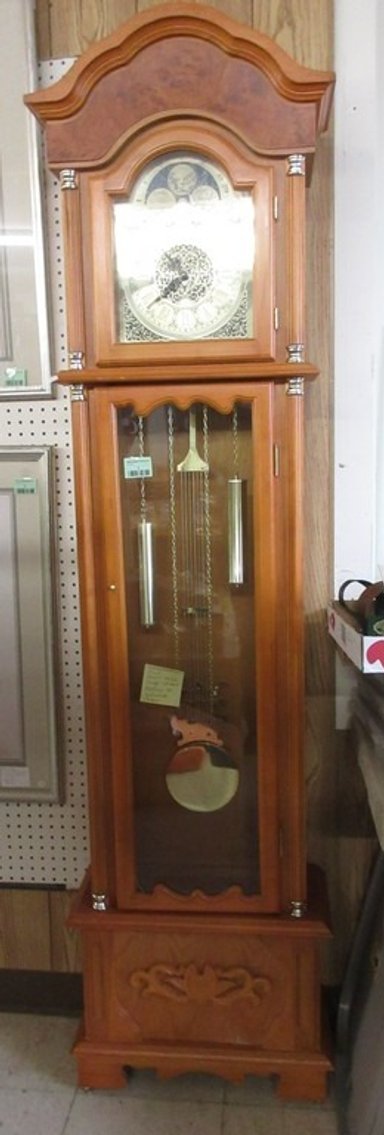 Image for Antiques, Prints, Sterling and Collectibles (green tag)