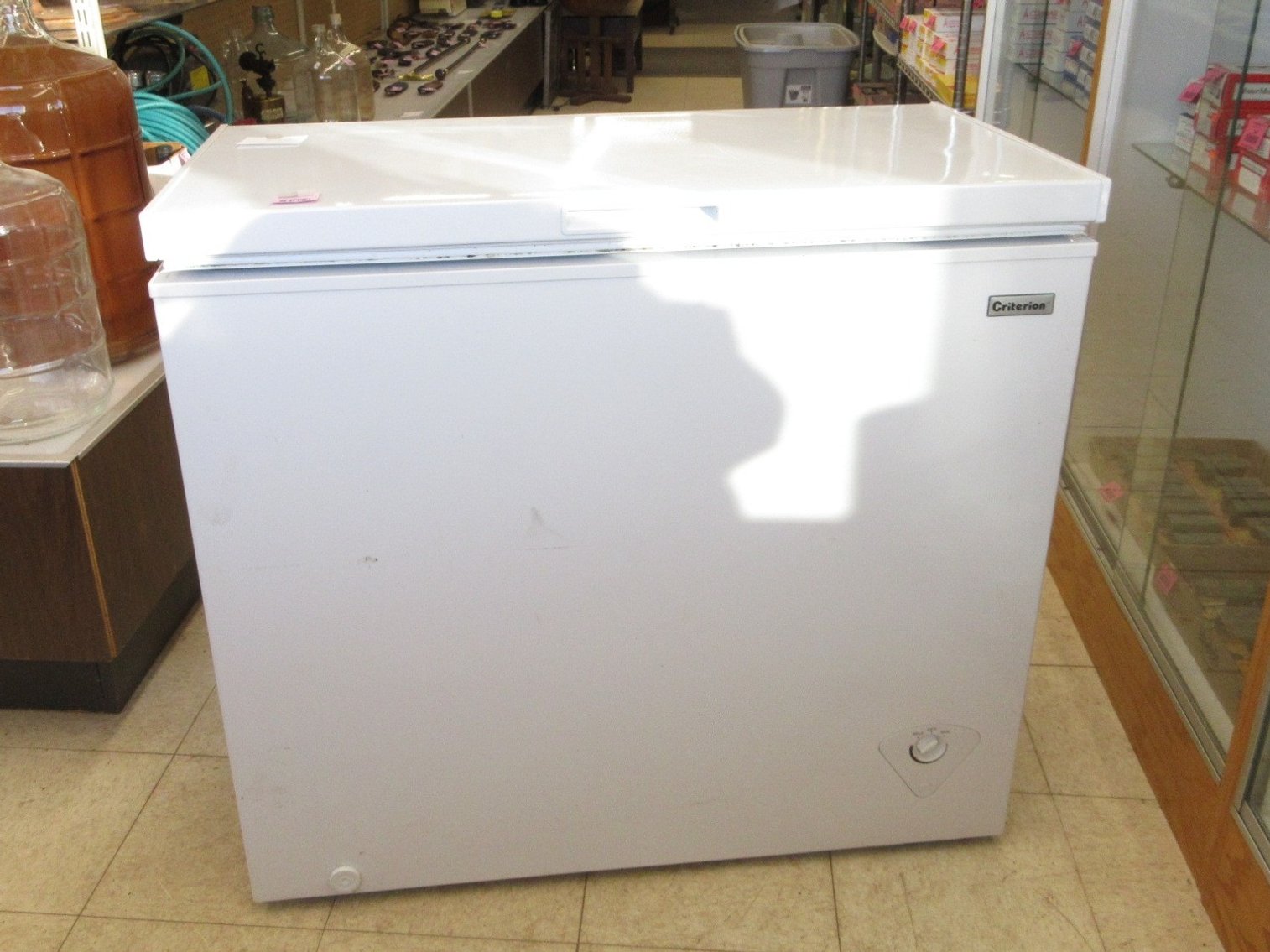 Image for Collector Rocks, Jewelry, Signed Prints and Household (purple tag)