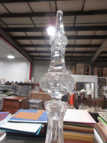 Image for (4) Clear glass and crystal decanters