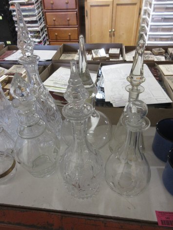 Image for (9) Clear glass decanters