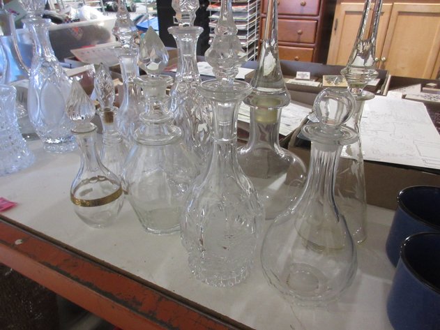 Image for (9) Clear glass decanters