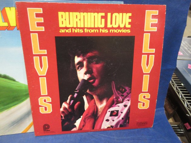 Image for (3) Elvis Presley 33 RPM record albums