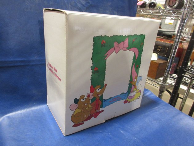 Image for Walt Disney World 1995 Cast Holiday Celebration picture frame