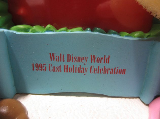 Image for Walt Disney World 1995 Cast Holiday Celebration picture frame