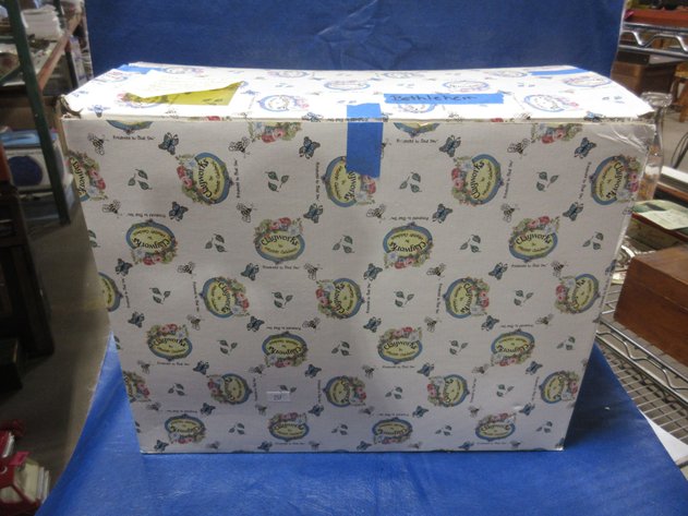 Image for Heather Goldminc Clayworks Bethlehem candle holder