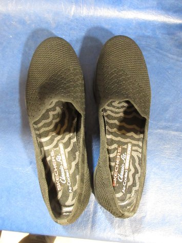 Image for Skechers ladies' slip on shoes