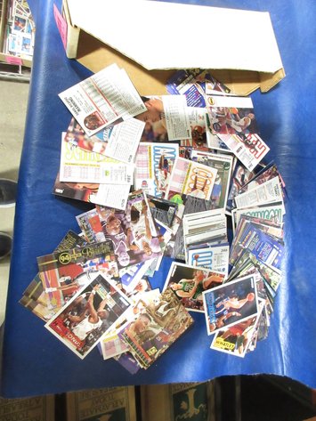 Image for Group of assorted sport cards